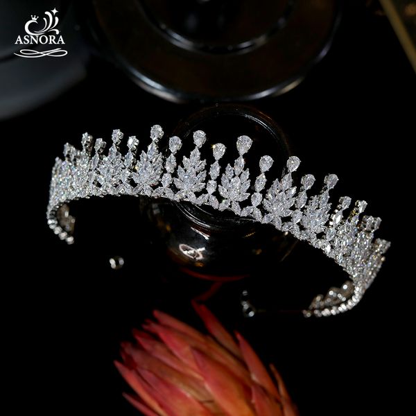 new design crystal headdress bridal headdress crown bridal headband luxury wedding korean hair accessories long tiaras, Golden;white
new design crystal headdress bridal headdress crown bridal headband luxury wedding korean hair accessories long tiaras, Golden;white