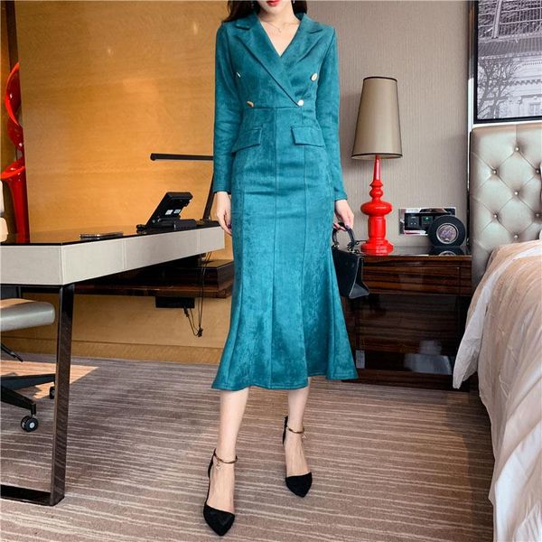 casual dresses autumn winter women's dress solid color buttoned long-sleeved fishtail retro french waist slim female ll189, Black;gray
casual dresses autumn winter women's dress solid color buttoned long-sleeved fishtail retro french waist slim female ll189, Black;gray