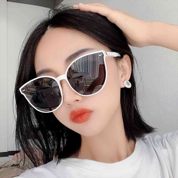 brand design european american large frame cat eye sunglasses fashion women retro colorful round mirror sun glasses uv400, White;black
brand design european american large frame cat eye sunglasses fashion women retro colorful round mirror sun glasses uv400, White;black