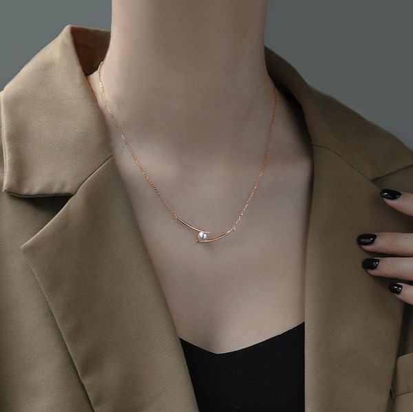 necklacesterling silver pearl necklace women light luxury niche cross chain pendant necklaces
necklacesterling silver pearl necklace women light luxury niche cross chain pendant necklaces