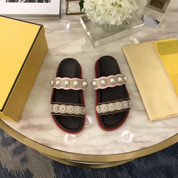 2020 summer man womens patchwork real leather floral pearly beaded flat platform slides gladiator sandals, Black
2020 summer man womens patchwork real leather floral pearly beaded flat platform slides gladiator sandals, Black