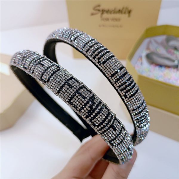 new full diamond rhinestone hair band prefix band fine edge hairpin fashion sale, Silver
new full diamond rhinestone hair band prefix band fine edge hairpin fashion sale, Silver