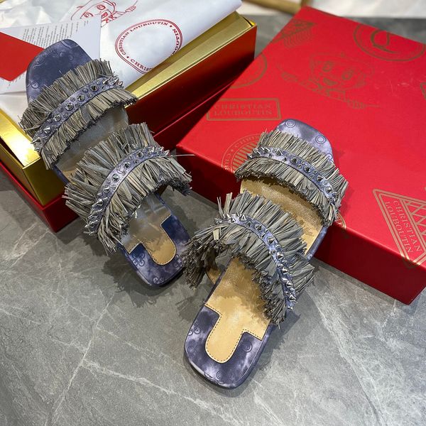 2021ss fashion trend slipper womens drill decoration non-slip spring summer sandals flip flops slipper with original box, Black
2021ss fashion trend slipper womens drill decoration non-slip spring summer sandals flip flops slipper with original box, Black