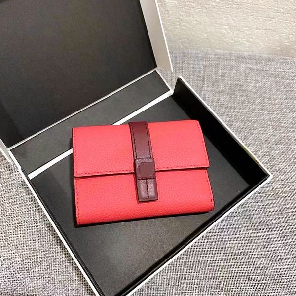 ladies designers womens handbags purses casual tote fashion men wallet plain handbag genuine leather retro all match
ladies designers womens handbags purses casual tote fashion men wallet plain handbag genuine leather retro all match