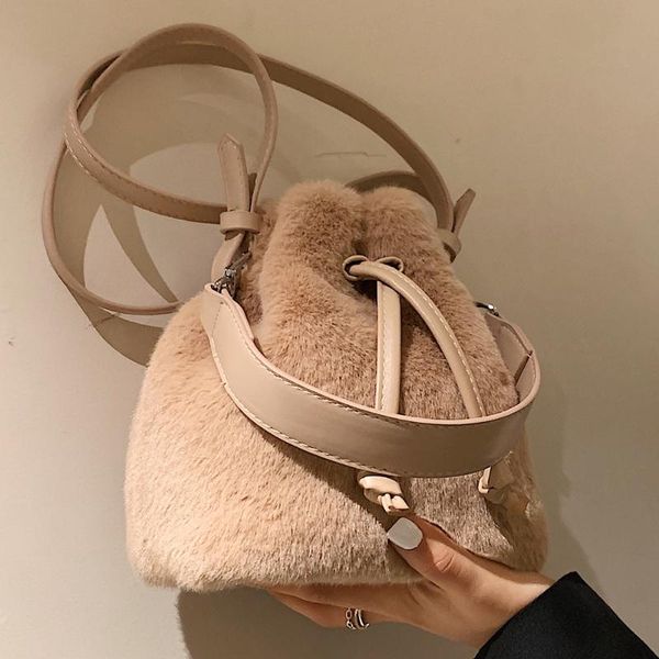evening bags string mini bucket bag for women 2021 fashion winter shoulder designer luxury female daily soft handbag elegant
evening bags string mini bucket bag for women 2021 fashion winter shoulder designer luxury female daily soft handbag elegant