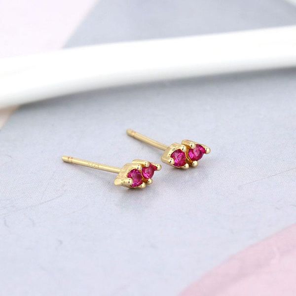 hoop & huggie simple style rose red zircon stud ear rings for women shiny piercing earring lock ziron pendientes jewelry brincos aretes, Golden;silver
hoop & huggie simple style rose red zircon stud ear rings for women shiny piercing earring lock ziron pendientes jewelry brincos aretes, Golden;silver