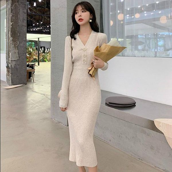 casual dresses 2021 winter knitted sweater dress women singer button striped midi green good elastic cotton woman plus size, Black;gray
casual dresses 2021 winter knitted sweater dress women singer button striped midi green good elastic cotton woman plus size, Black;gray