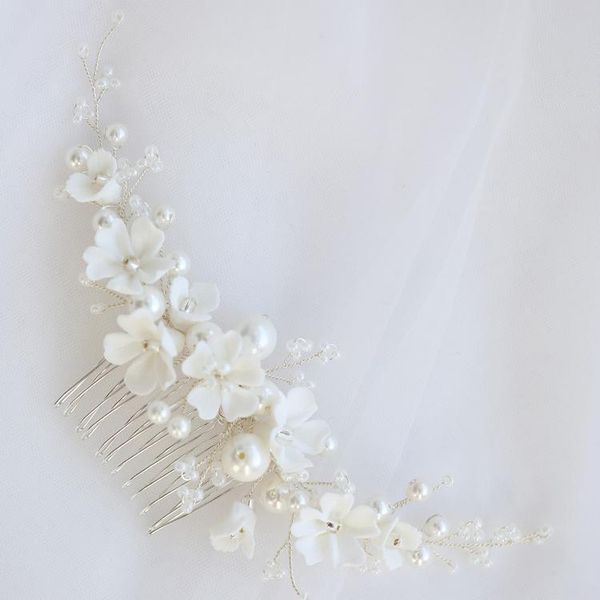 hair clips & barrettes white flower floral hairpins pearls comb vine pin women brides headpieces headdress wedding accessories bridal jewelr, Golden;silver
hair clips & barrettes white flower floral hairpins pearls comb vine pin women brides headpieces headdress wedding accessories bridal jewelr, Golden;silver