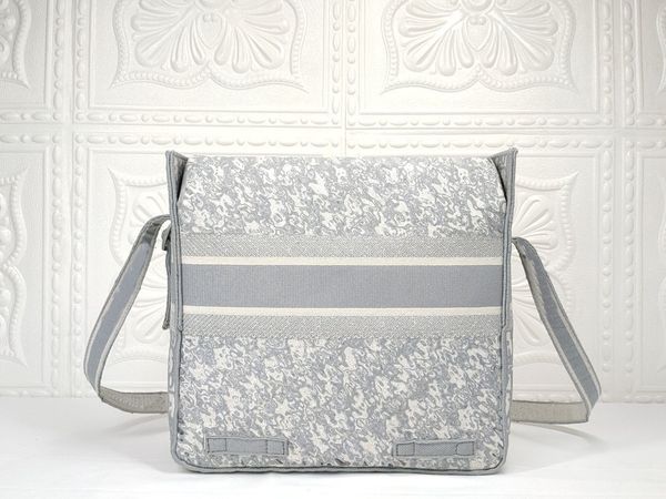 the new listing popularity trend wholesale cross body bag shoulder bags brand designer durable luxurious clutch bags
the new listing popularity trend wholesale cross body bag shoulder bags brand designer durable luxurious clutch bags