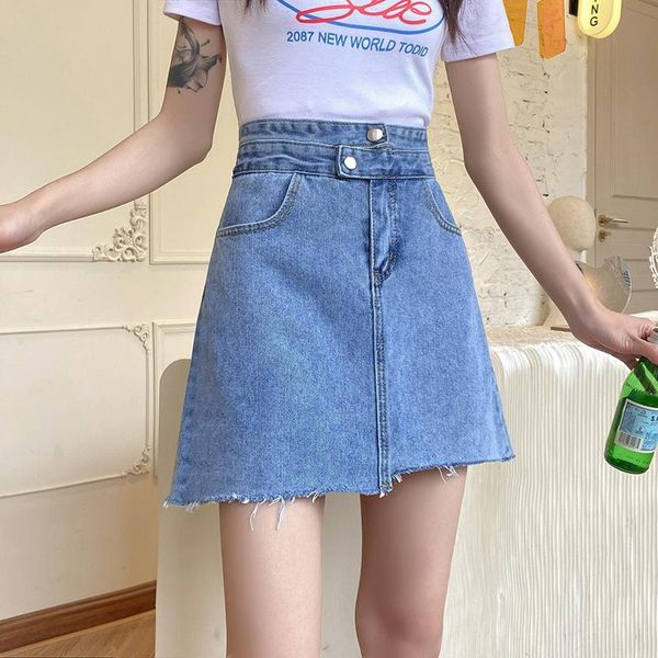 double layer adjustable button denim skirt women's summer 2021 high waist slim a-line short skirts, Black
double layer adjustable button denim skirt women's summer 2021 high waist slim a-line short skirts, Black