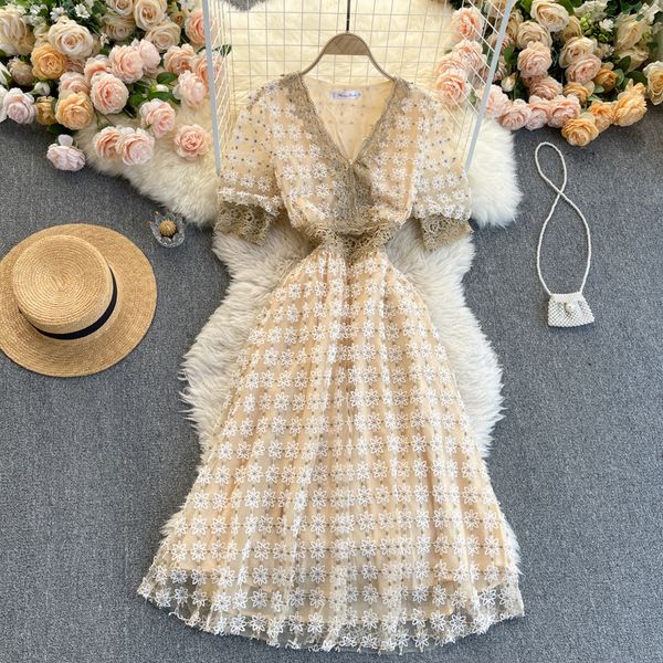 singreiny women design embroidery dress korean v neck short sleeve splice lace a-line dresses summer elegant fashion party dress, Black;gray
singreiny women design embroidery dress korean v neck short sleeve splice lace a-line dresses summer elegant fashion party dress, Black;gray