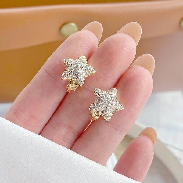 stud ins exquisite micro inlaid zirconia star earring for women elegant zircon anti-allergy earrings jewelry, Golden;silver
stud ins exquisite micro inlaid zirconia star earring for women elegant zircon anti-allergy earrings jewelry, Golden;silver