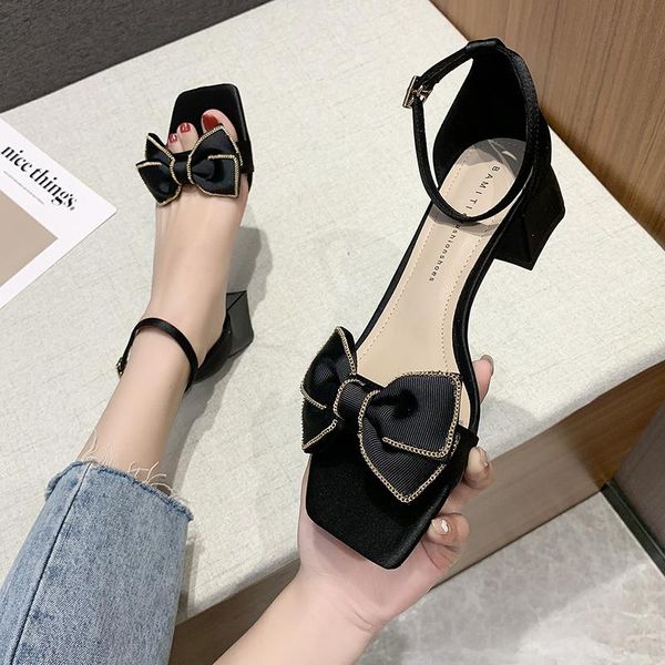 sandals 2021 summer shallow mouth luxury clear heels female shoe open toe buckle fashion girls comfort beige peep square hig, Black
sandals 2021 summer shallow mouth luxury clear heels female shoe open toe buckle fashion girls comfort beige peep square hig, Black