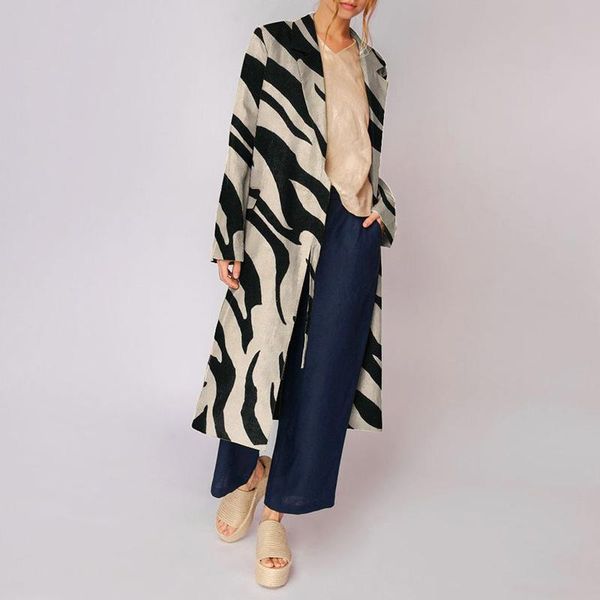 women's trench coats the abrigos mujer loose and long print lace woolen coat in europe america for autumn winter, femme, Tan;black
women's trench coats the abrigos mujer loose and long print lace woolen coat in europe america for autumn winter, femme, Tan;black