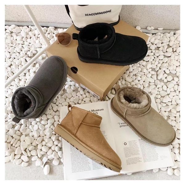 dress shoes zhou dongyu's same snow boots, female sheep fur in one, 2021 warm shoes, one foot mini boots, Black
dress shoes zhou dongyu's same snow boots, female sheep fur in one, 2021 warm shoes, one foot mini boots, Black