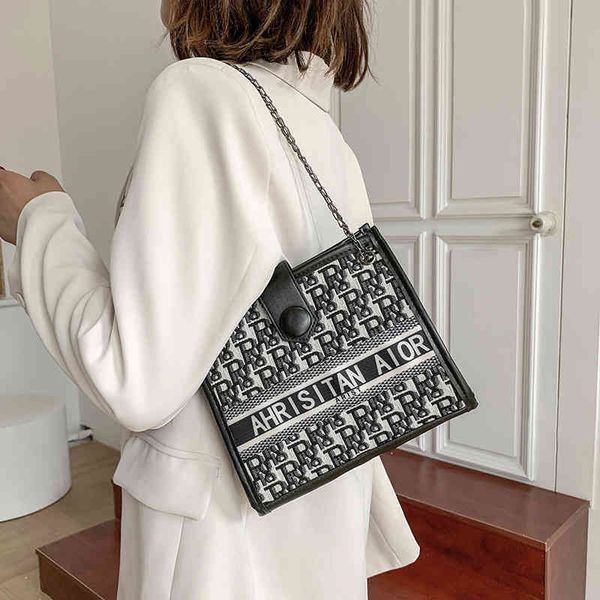 large bag canvas female messenger 2021 new black capacity soft leather one shoulder chain 75% off factory outlet online sales abig, Black;red
large bag canvas female messenger 2021 new black capacity soft leather one shoulder chain 75% off factory outlet online sales abig, Black;red