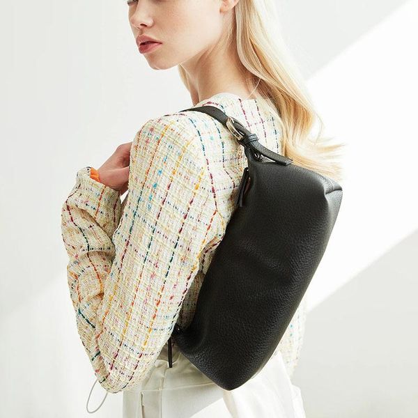 women's rectangle underarm single shoulder bags solid casual handbags soft leather cellphone and purse simple fashion
women's rectangle underarm single shoulder bags solid casual handbags soft leather cellphone and purse simple fashion