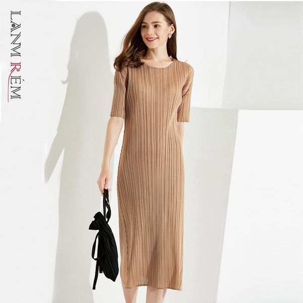 women's black big size folds mid-long dress round neck short sleeve loose fit fashion tide summer 2e1415 210507, Black;gray
women's black big size folds mid-long dress round neck short sleeve loose fit fashion tide summer 2e1415 210507, Black;gray