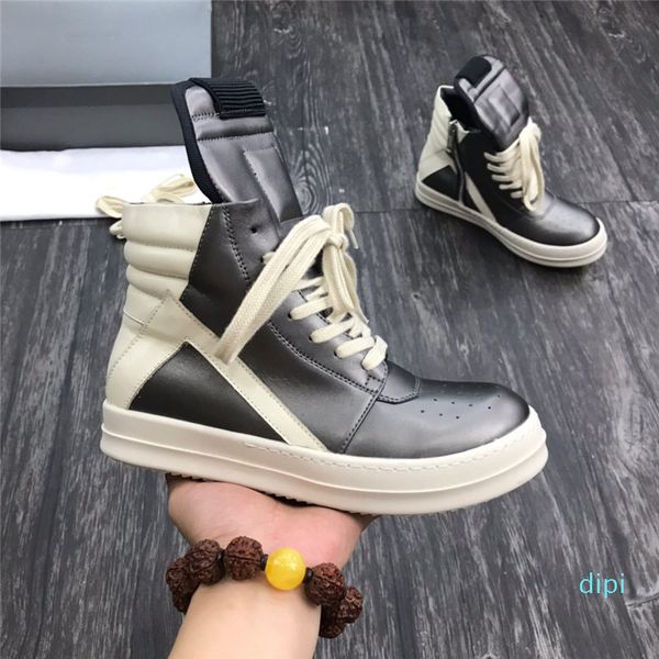 classic genuine leather ankle boots men slip on black white silver flat man women designer inverted triangle outdoor walking shoes 
classic genuine leather ankle boots men slip on black white silver flat man women designer inverted triangle outdoor walking shoes