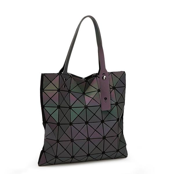 evening bags mtong 2021 style lingge geometric folding luminous women's handbag fashion leisure personalized shoulder bag
evening bags mtong 2021 style lingge geometric folding luminous women's handbag fashion leisure personalized shoulder bag