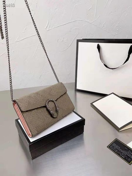 printing chain slant fashion leather bag shoulder bag women's chain bag luxury handbag
printing chain slant fashion leather bag shoulder bag women's chain bag luxury handbag