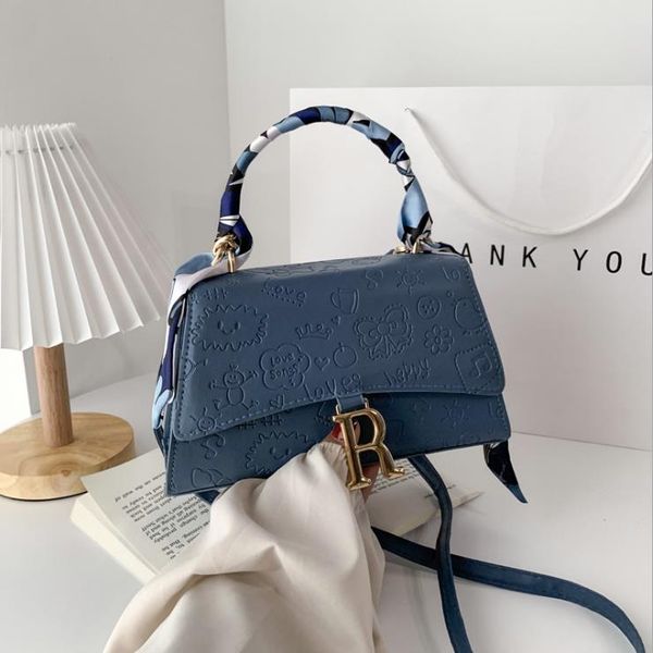 women's bag 2021 summer fashion portable small square bags shoulder messenger handbag
women's bag 2021 summer fashion portable small square bags shoulder messenger handbag