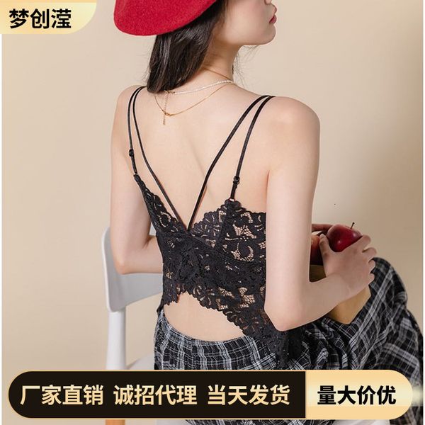 lace suspender with beautiful back and chest pad, wrap the to prevent light loss, wear women's bottomed vest, Black;white
lace suspender with beautiful back and chest pad, wrap the to prevent light loss, wear women's bottomed vest, Black;white