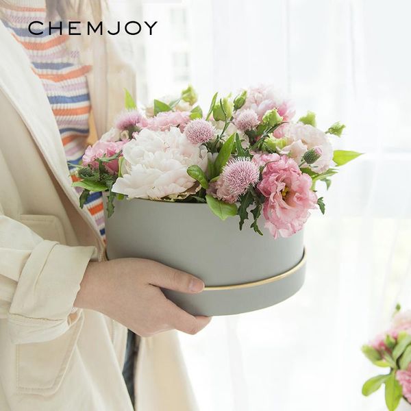round cardboard paper flower boxes with lid rose box valentine's day florist gift party favor packaging wedding decoration wrap
round cardboard paper flower boxes with lid rose box valentine's day florist gift party favor packaging wedding decoration wrap