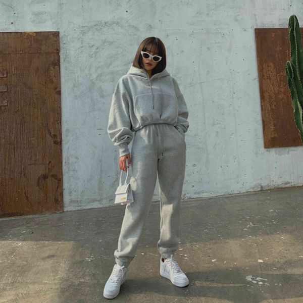 2021 women's casual sportswear, hoodie lantern sve sweater, warm shorts and high waist pocket, Gray
2021 women's casual sportswear, hoodie lantern sve sweater, warm shorts and high waist pocket, Gray