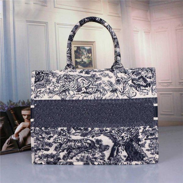 21ss designer handbag women totes shoulder bags women's classic letter printed shopping bag fashion handbags
21ss designer handbag women totes shoulder bags women's classic letter printed shopping bag fashion handbags