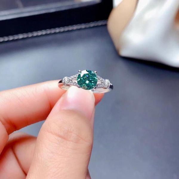 cluster rings 2021 crackling green moissanite ring for women jewelry engagement wedding 925 silver birthday gift love, Golden;silver
cluster rings 2021 crackling green moissanite ring for women jewelry engagement wedding 925 silver birthday gift love, Golden;silver