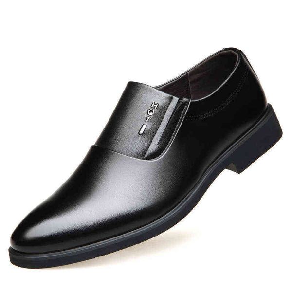 business ess leather shoes men's autumn breathable british overshoot casual black soft sole inner heightening
business ess leather shoes men's autumn breathable british overshoot casual black soft sole inner heightening