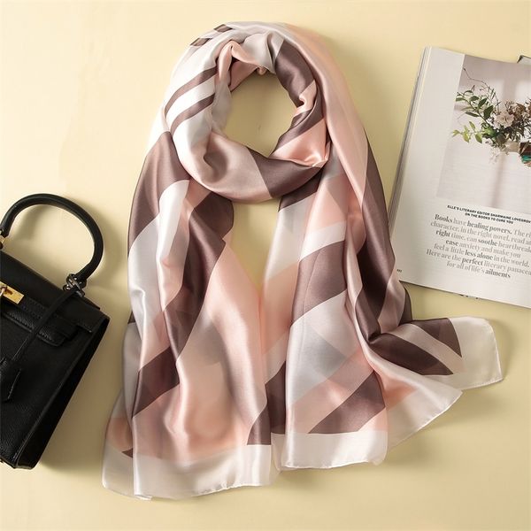 silk scarf women's printing contrast color vertical bar new silk satin new summer sunscreen scarf where"moon". last thursday,, Blue;gray
silk scarf women's printing contrast color vertical bar new silk satin new summer sunscreen scarf where"moon". last thursday,, Blue;gray