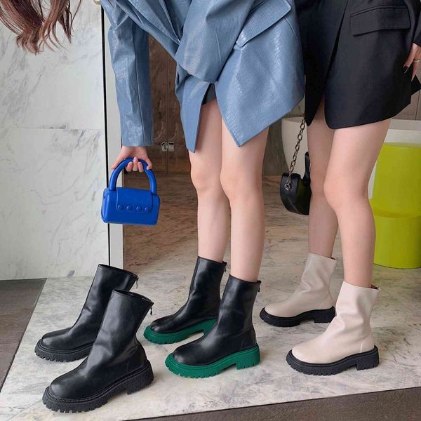 2021 soled martin women's high middle tube thick heel elastic thin fried street short boots, Black
2021 soled martin women's high middle tube thick heel elastic thin fried street short boots, Black