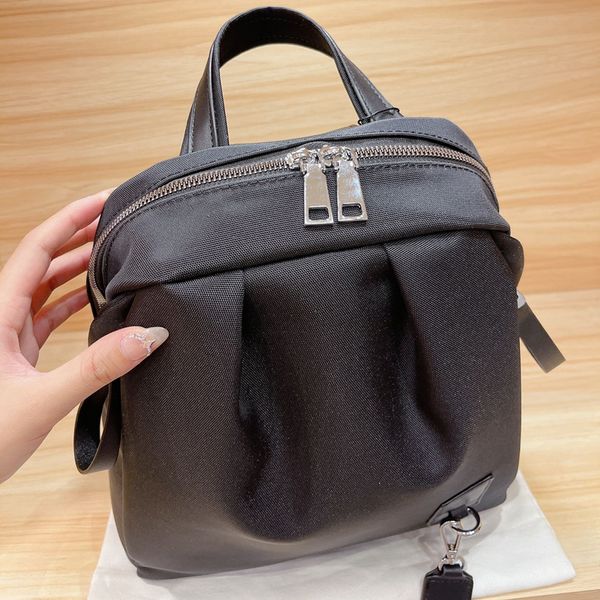backpack designer backpacks bags fashion brand high-quality for men and women genuine leather luxury bag 5 colors with original box size 28
backpack designer backpacks bags fashion brand high-quality for men and women genuine leather luxury bag 5 colors with original box size 28