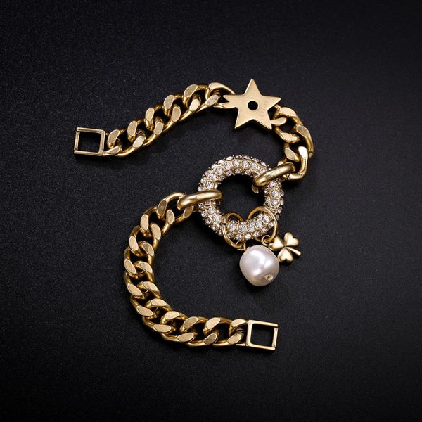 design jewelry new letter female clover net red same pearl bracelet, Golden;silver
design jewelry new letter female clover net red same pearl bracelet, Golden;silver