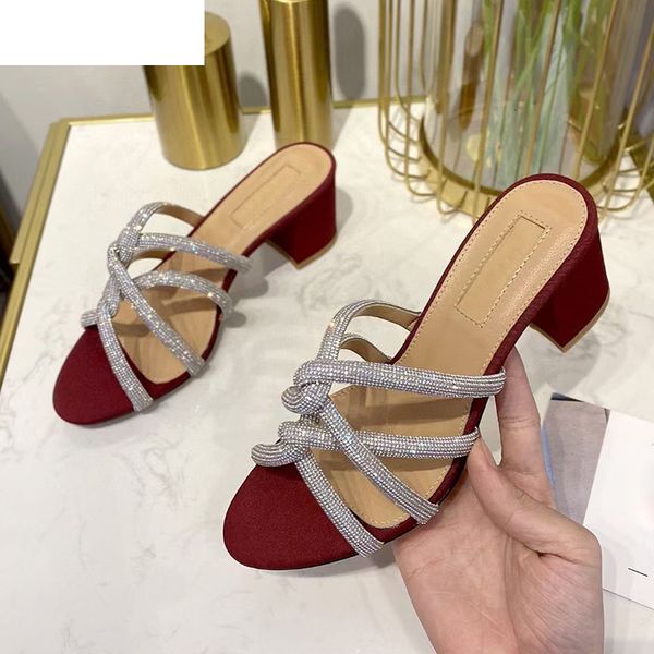 sandals summer cross band rhinestone slippers women chunky high heel open toe crystal party dress shoes for ladies 2021 7e9g, Black
sandals summer cross band rhinestone slippers women chunky high heel open toe crystal party dress shoes for ladies 2021 7e9g, Black