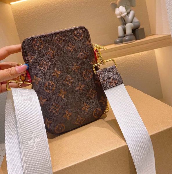 luxury designer handbags cosmetic bag large bags famous classic women ladies handbag capacity shoulder tote day clutch wallet fashion should
luxury designer handbags cosmetic bag large bags famous classic women ladies handbag capacity shoulder tote day clutch wallet fashion should