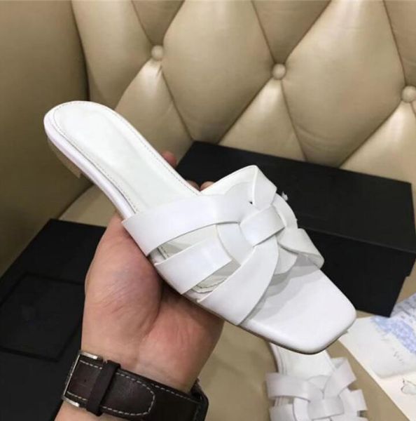 zomer hoge kwaliteit dames slippers fashion luxe designer merk comfortabele en modieuze high-end platte 60% off store online, Black
zomer hoge kwaliteit dames slippers fashion luxe designer merk comfortabele en modieuze high-end platte 60% off store online, Black
