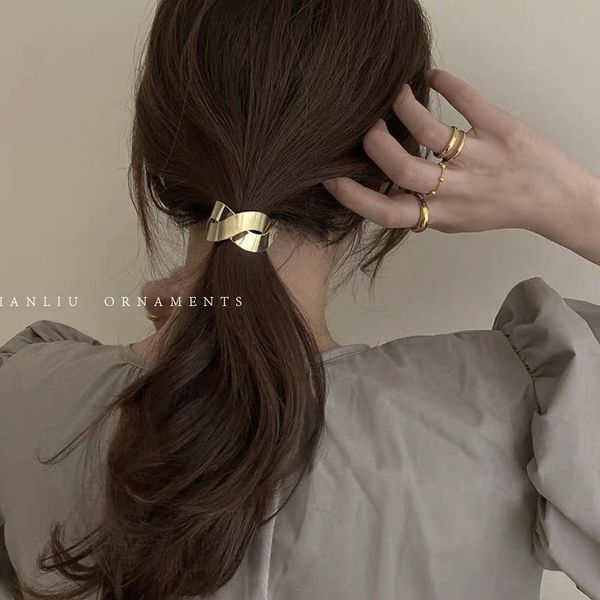 hair accessories simple golden brushed metal hairpin, fashion korean accessories, female headdress
hair accessories simple golden brushed metal hairpin, fashion korean accessories, female headdress