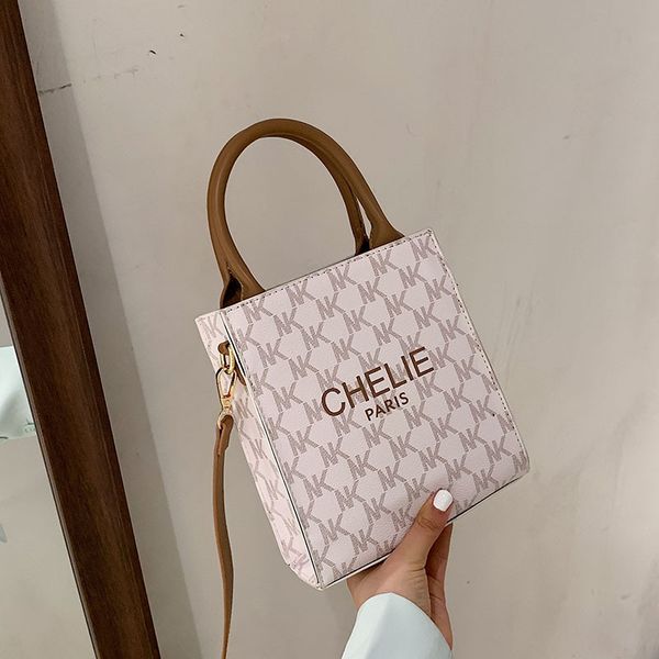 design jewelry new arc same tote large capacity shopping portable single shoulder diagonal bag women
design jewelry new arc same tote large capacity shopping portable single shoulder diagonal bag women