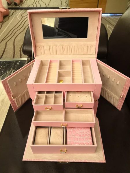 jewelry pouches, bags leather box storage organizer case earrings display wood multi layer with lock wedding gift ideas, Pink;blue
jewelry pouches, bags leather box storage organizer case earrings display wood multi layer with lock wedding gift ideas, Pink;blue