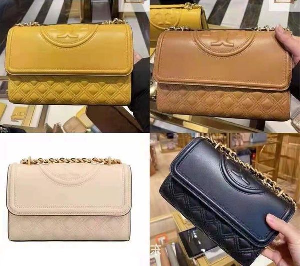 tb same tassel women's solid color lingge fashion versatile one shoulder messenger bag convex embossed
tb same tassel women's solid color lingge fashion versatile one shoulder messenger bag convex embossed