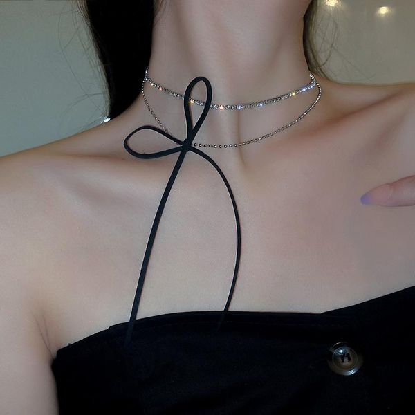 chokers luxury bling rhinestones double chain necklace for women girl long ribbon bow tie necklaces elegant jewelry, Golden;silver
chokers luxury bling rhinestones double chain necklace for women girl long ribbon bow tie necklaces elegant jewelry, Golden;silver