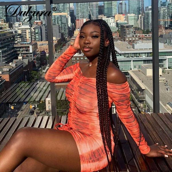 ribbed snake stripe dstring ruched mini dress women long sleeve off shoulder elegant bodycon streetwear party, Black;white
ribbed snake stripe dstring ruched mini dress women long sleeve off shoulder elegant bodycon streetwear party, Black;white