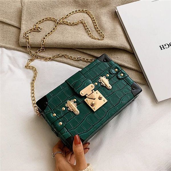 factory wholesale women handbag vintage leather chain bag solid color embossed fashion hard box handbags street trend black alligator rivet, Black;red
factory wholesale women handbag vintage leather chain bag solid color embossed fashion hard box handbags street trend black alligator rivet, Black;red