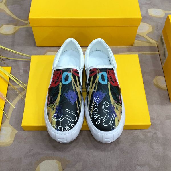 spring and summer catwalk classic net red star with printed cow leather low high tube board shoes small white, Black
spring and summer catwalk classic net red star with printed cow leather low high tube board shoes small white, Black
