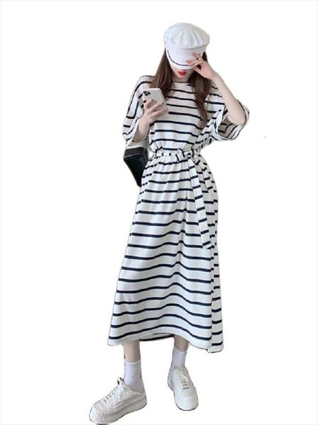 korean fashion summer striped loose womens dress cut out casual lazy wind over the knee, Black;gray
korean fashion summer striped loose womens dress cut out casual lazy wind over the knee, Black;gray