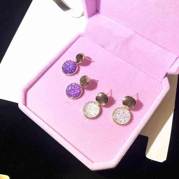 2019 new silver needle sense korea east gate simple net red super flash crystal personality trend earrings, Black
2019 new silver needle sense korea east gate simple net red super flash crystal personality trend earrings, Black