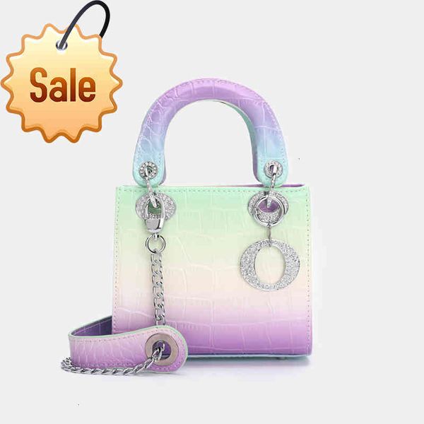 gradient rainbow princess diana bag women's 2021 spring and summer new trend fashion high-grade handbag
gradient rainbow princess diana bag women's 2021 spring and summer new trend fashion high-grade handbag